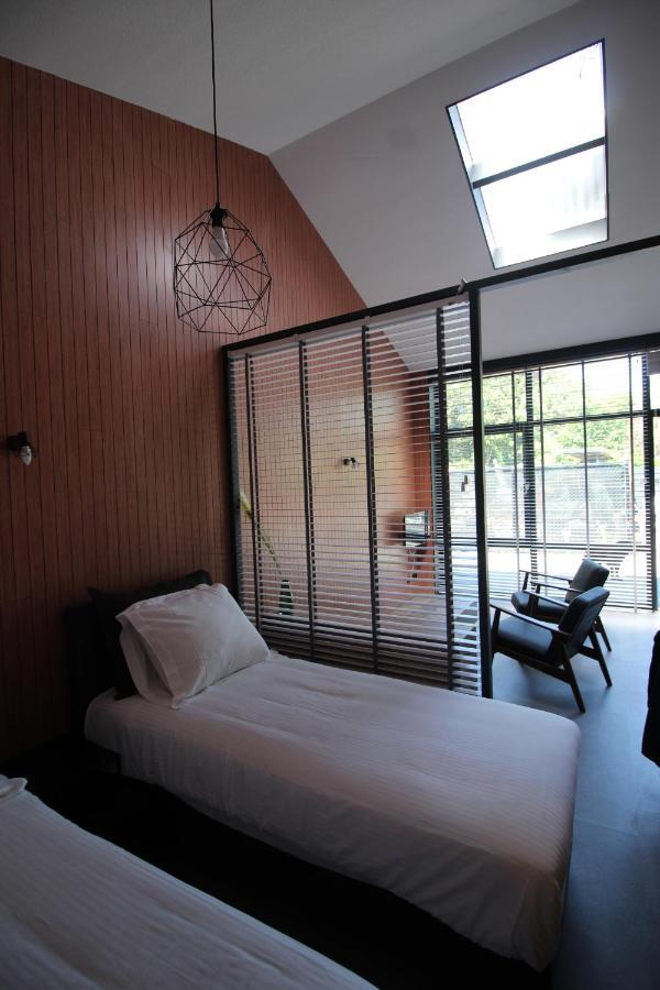 Bij Ons 'Niek Apartment Den Dungen Luaran gambar