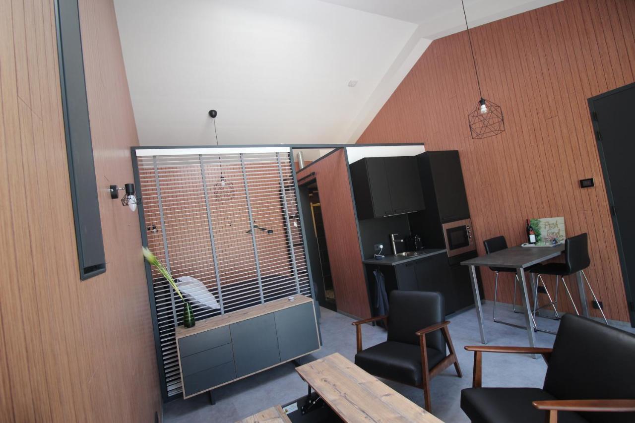 Bij Ons 'Niek Apartment Den Dungen Luaran gambar