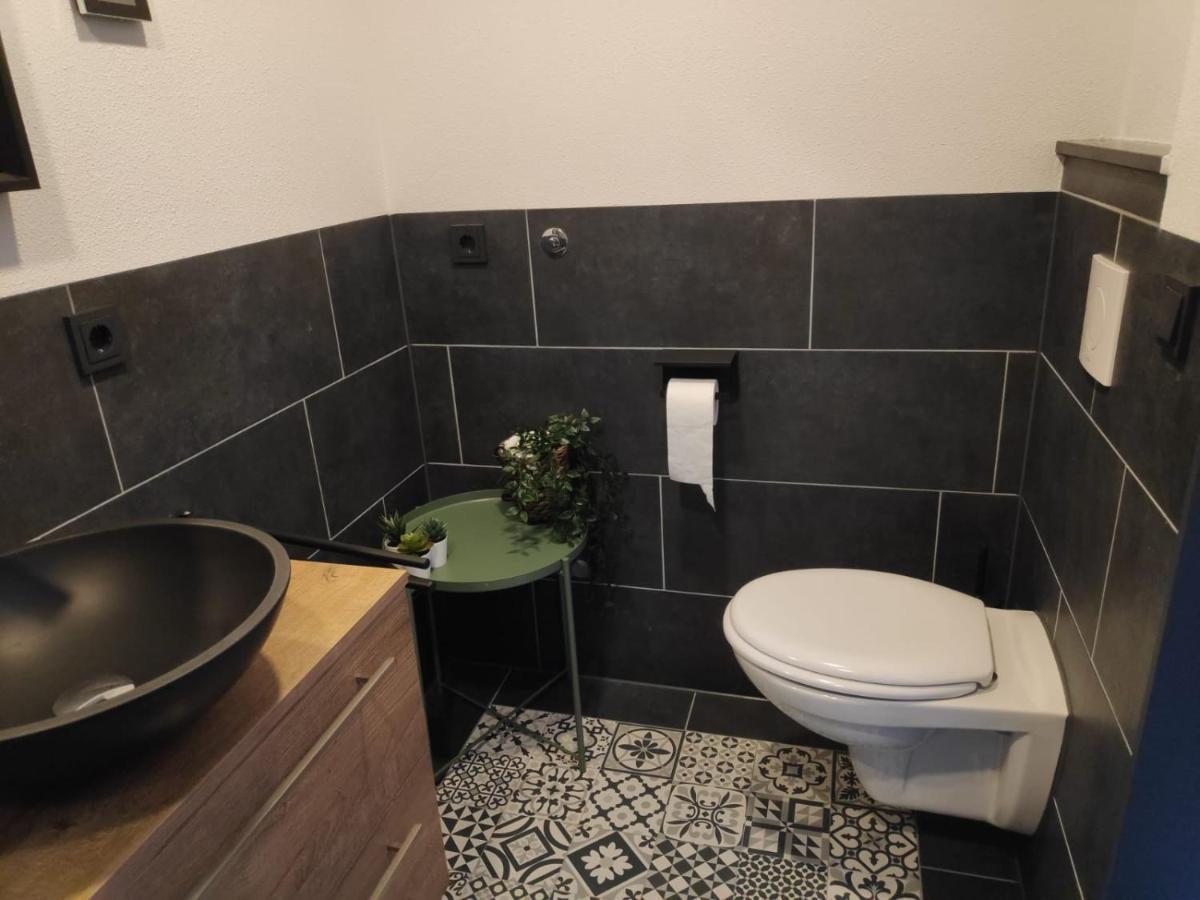 Bij Ons 'Niek Apartment Den Dungen Luaran gambar